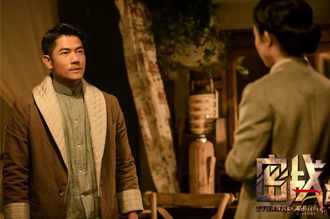 华体会官网- 少帅临危受命首战惊险取三分  